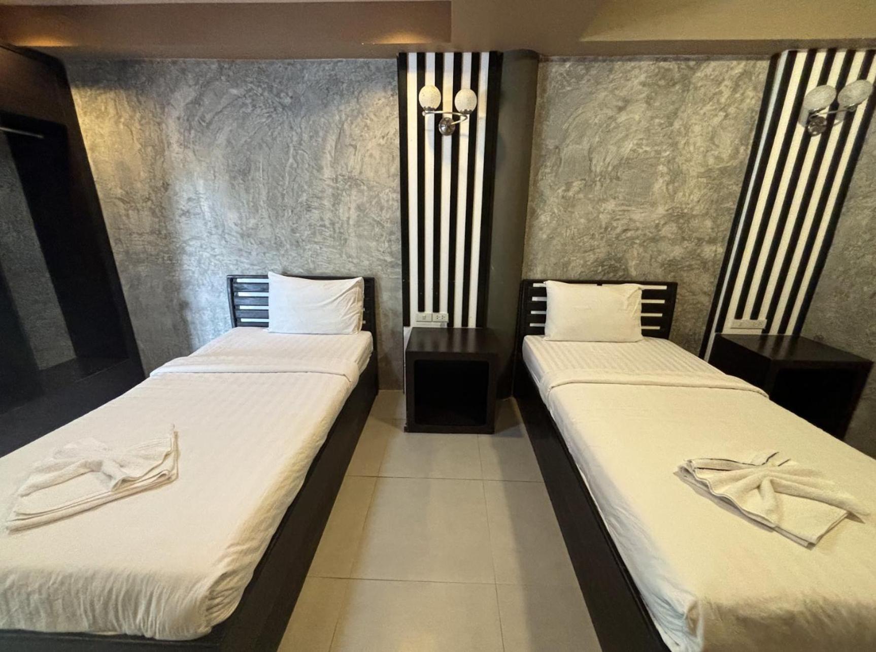 Revolution Kanchanaburi Adventure Hq Ban Chuk Kum Екстер'єр фото