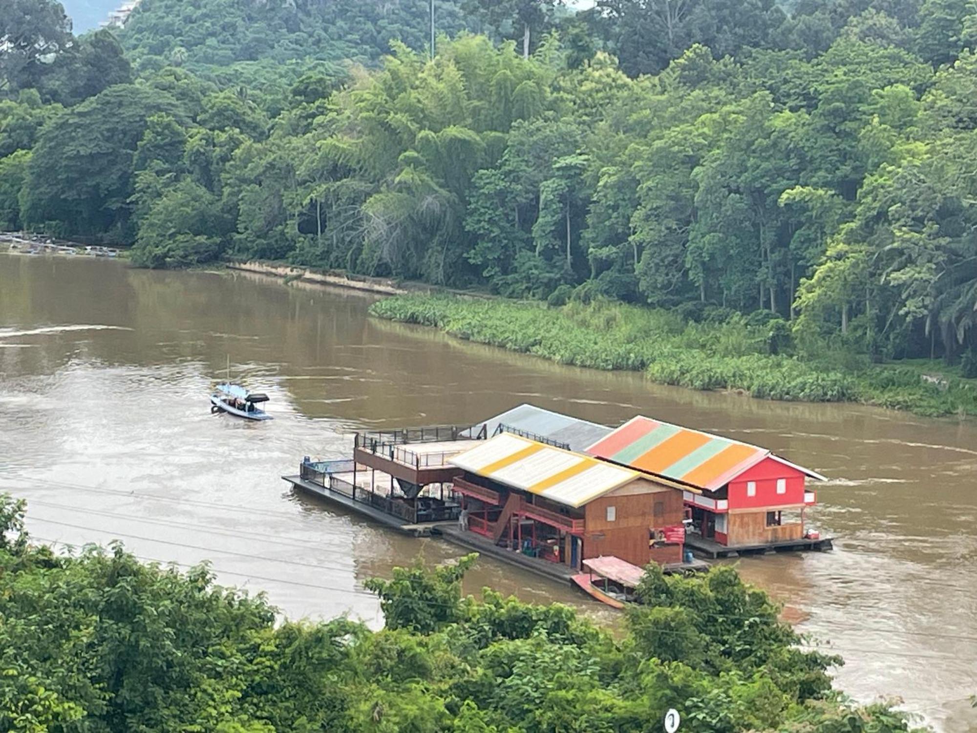 Revolution Kanchanaburi Adventure Hq Ban Chuk Kum Екстер'єр фото