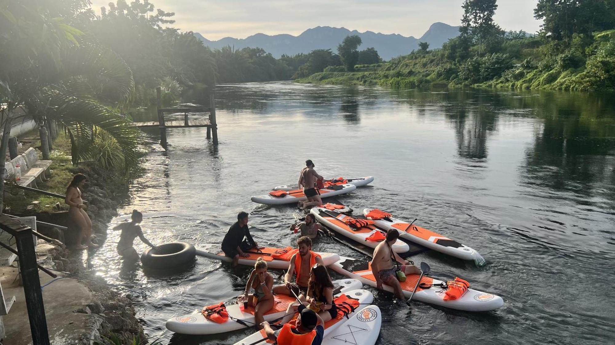 Revolution Kanchanaburi Adventure Hq Ban Chuk Kum Екстер'єр фото